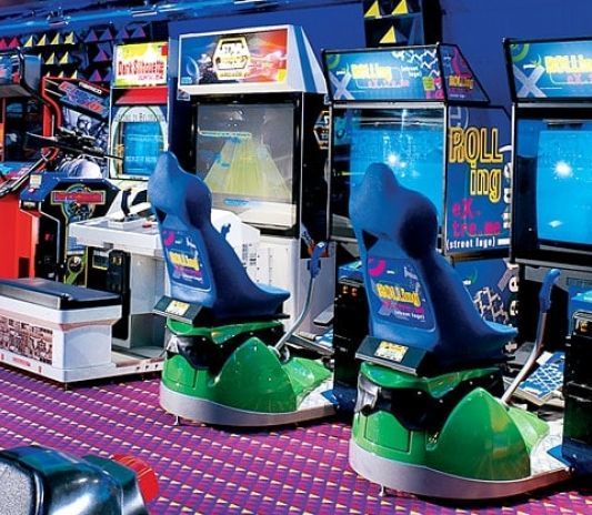 sala videjuegos arcade