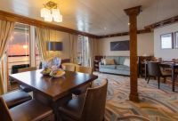 Suite Concierge con Balcón