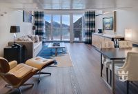 Grand suite con balcón