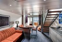 Yacht Club Duplex Suite con Jacuzzi