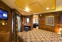 Yacht Club Royal Suite