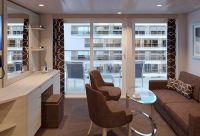 Premium Suite Aurea con vistas al paseo y al mar