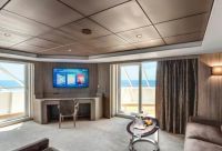Yacht Club Royal Suite