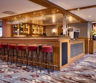 barra bar barco ms swiss splendor