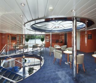 zona comun barco ms river diamond