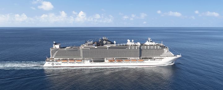 Barco MSC Seaside