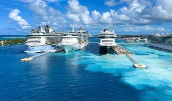 Barcos grandes o pequeños. ¿Qué crucero es mejor para ti?