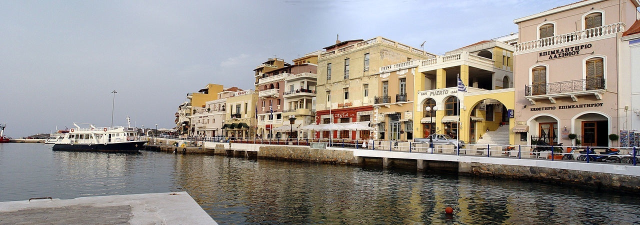 Visitando Aghios Nikolaos (Grecia), Santorini (Grecia), Mykonos (Grecia), Mykonos (Grecia), Milos (Grecia), Atenas (Grecia), Kusadasi (Efeso/Turquía), Rodas (Grecia), Aghios Nikolaos (Grecia)