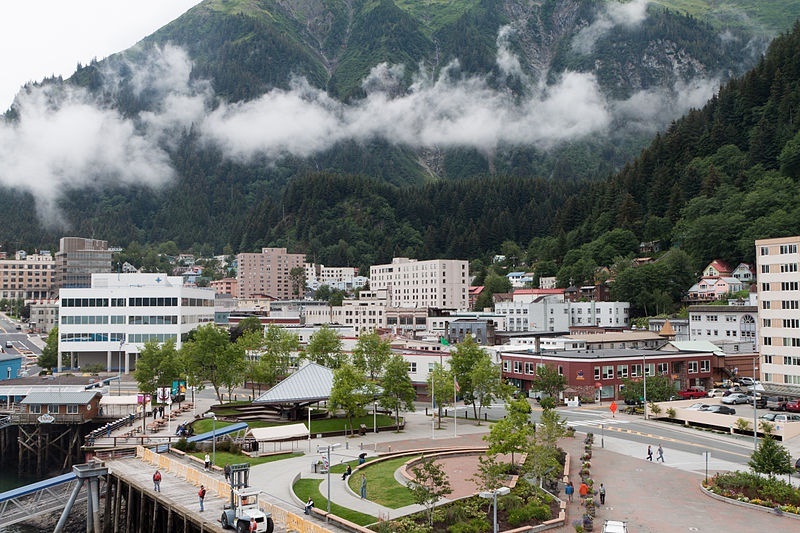 Visitando Juneau (Alaska), Fiordo Tracy Arm (Alaska), Wrangell (Alaska), Misty Fjords (CRUCERO), Prince Rupert (Canadá), Alert Bay (Canada), Vancouver (Canadá)