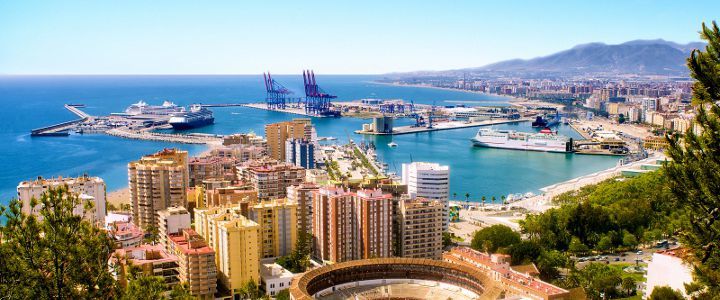 Visitando Málaga, Marsella (Francia), Savona (Italia), Barcelona, Cádiz (España), Lisboa (Portugal), Lisboa (Portugal) y Málaga