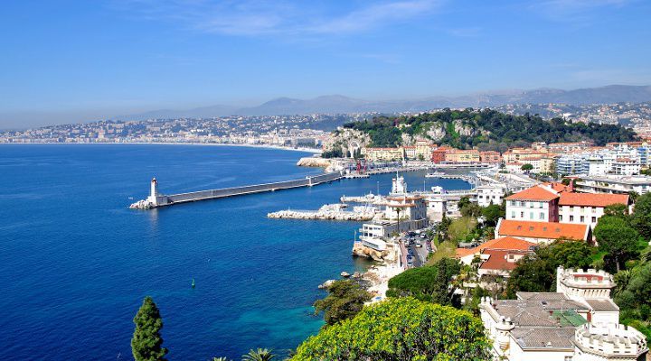 Visitando Niza (Francia), Livorno, Pisa y Florencia (Italia), Livorno, Pisa y Florencia (Italia), Porto Santo Stefano (Italia), Sorrento (Nápoles/Italia), Trapani (Italia), Siracusa (Sicilia), Crotone (Italia), Taranto (Italia), Kotor (Montenegro) y Venecia (Italia)