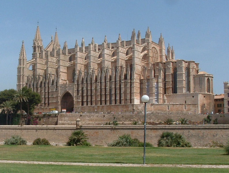 Visitando Palma de Mallorca (España), Palermo (Italia), Civitavecchia (Roma), Savona (Italia), Marsella (Francia), Barcelona y Palma de Mallorca (España) Visitando Palma de Mallorca (España), Palermo (Italia), Civitavecchia (Roma), Savona (Italia), Marsella (Francia), Barcelona y Palma de Mallorca (España)