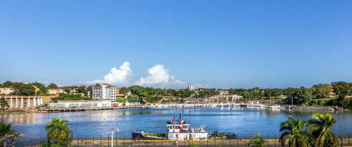 Visitando Santo Domingo (República Dominicana), Antigua (Antillas), Martinica (Antillas), Bahía de Martinica - Experiencia a bordo, Pointe a Pitre (Guadalupe), Basseterre (Antillas), Mar de las Antillas - Experiencia a bordo, Philipsburg (St. Maarten), Santo Domingo (República Dominicana)