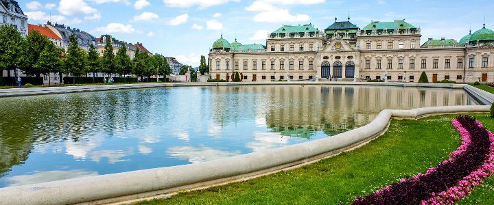 Visitando Viena (Austria), Viena (Austria), Budapest (Hungría), Bratislava (Eslovaquia) y Viena (Austria)
