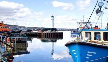 Visitando Kirkwall (Escocia)