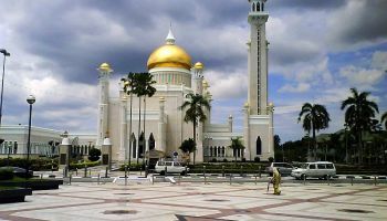 Visitando Muara (Brunei)