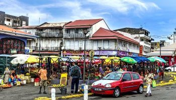 Visitando Pointe a Pitre (Guadalupe)