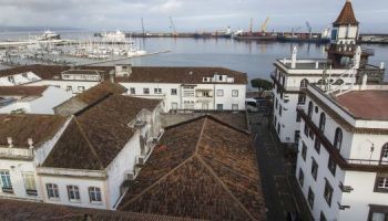 Visitando Ponta Delgada (Azores) Visitando Ponta Delgada (Azores)