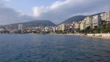 Visitando Sarande (Albania)