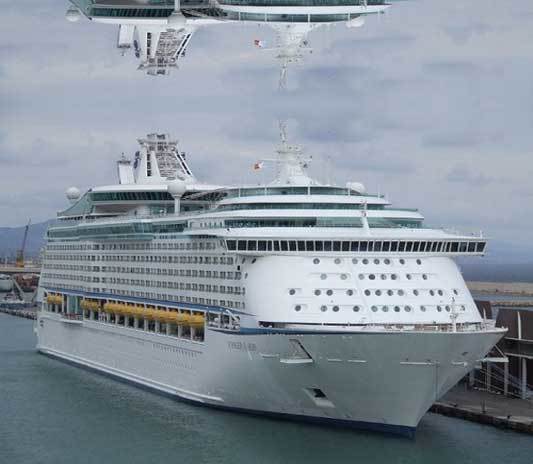 voyager of the seas 02